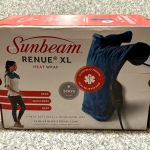 Sunbeam XL Contoured Heating Pad 25" x 25"  Neck Shoulder Pain Relief Open Box